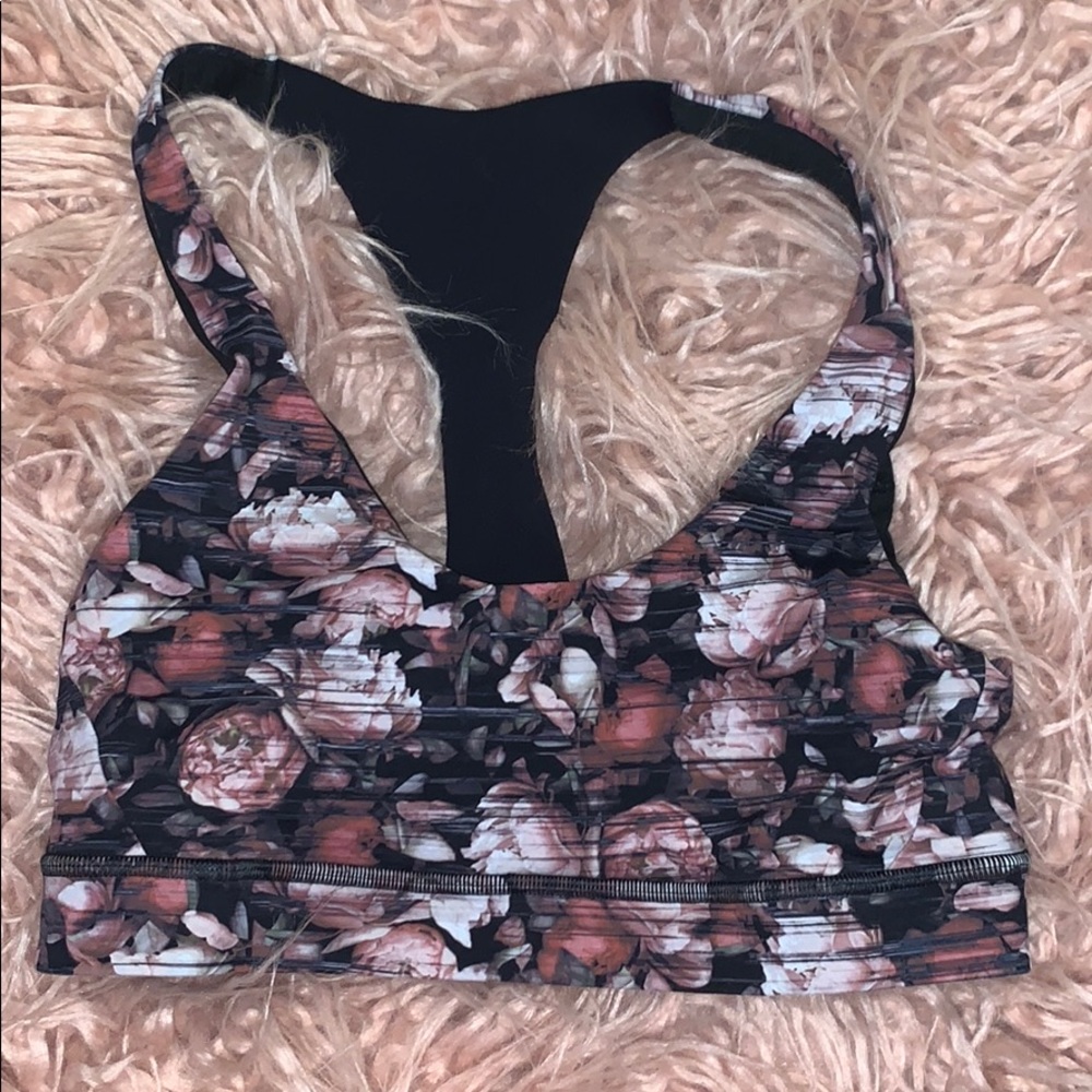 lululemon sports bra